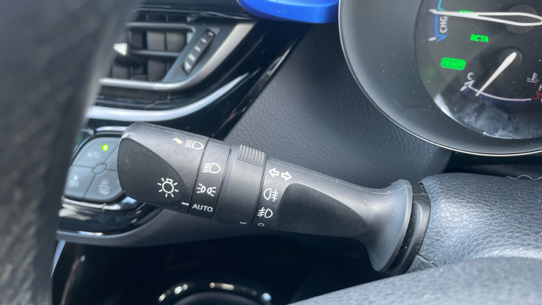 Toyota C-HR 1.8 Hybrid Dynamic 5dr CVT [Leather] Hybrid Hatchback